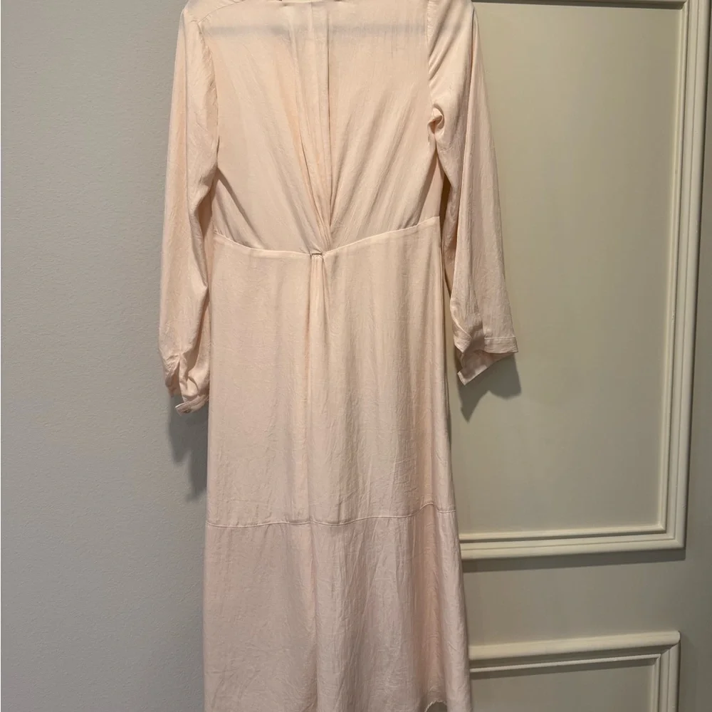VINCE Light Pink Silk Midi Dress in Neutral Cream Small Size 4 - Picture 10 of 12